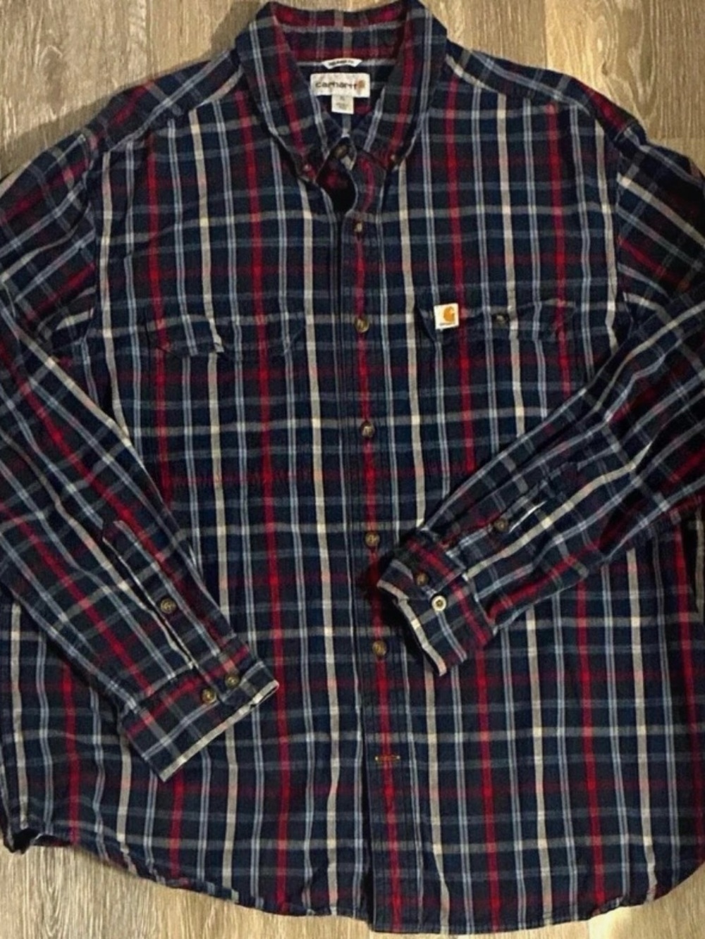 Carhartt Men’s Relaxed Fit Navy and Red Plaid Button-Down Shirt XL